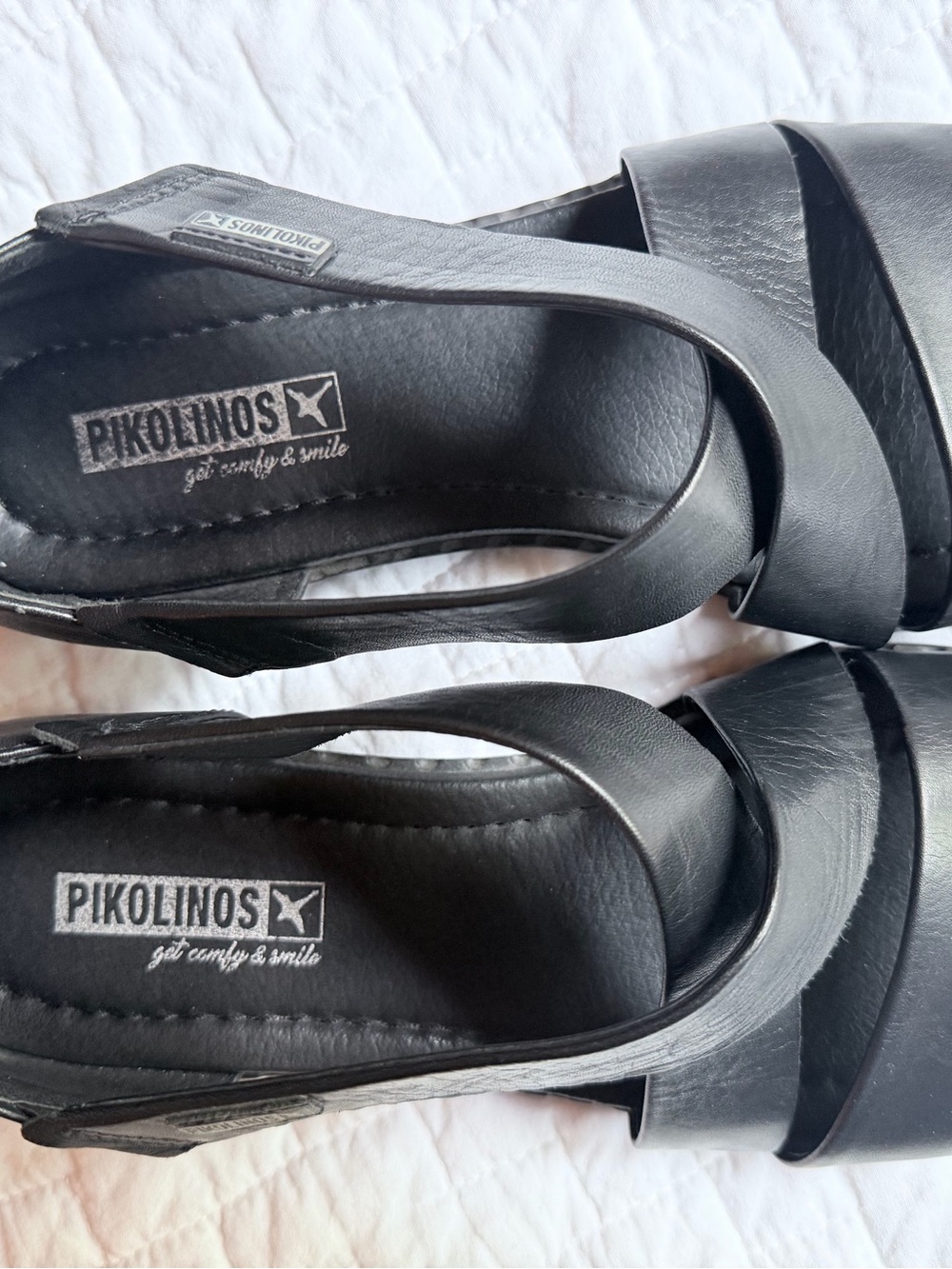 PIKOLINOS Black Strappy Leather Sandals for Women - Picture 2 of 4